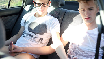 Backseat car  fuck for Shaun Mann and James Thomas