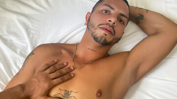 Latino hottie from Cancun takes cock in his ass
