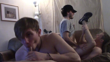 Blondie cannot stop sucking amateur dick