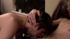 Brunette beauty cannot stop sucking dick