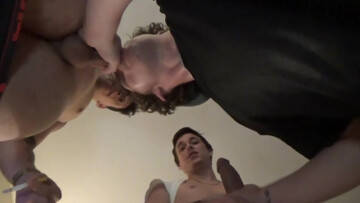 Hot guys in a threesome with lots of oral