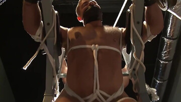 Muscular men fuck in harsh bareback maledom rounds