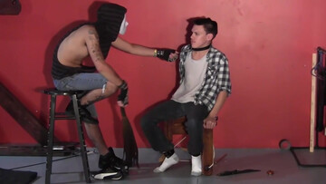 Black amateur master plays with his slave in the kinkiest roles