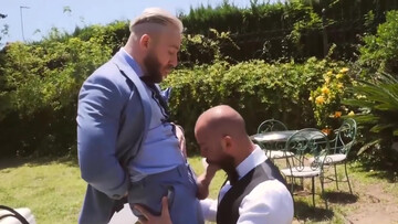 Strong bareback anal at a wedding between the groom and the bestman