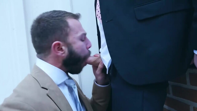 The nasty businessmen Diego Reyes and Manuel Scalco