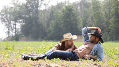 Fine men get intimate out in the grass for surreal orgasms