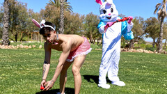 Muscular boy screams for more during Easter perversions in the sun