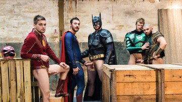 Justice League members take a break to have an orgy