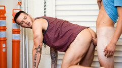 Construction workers are way too good at dick sucking