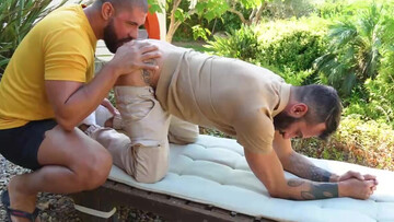 Muscular lovers try bareback hard sex by the pool in energized romance