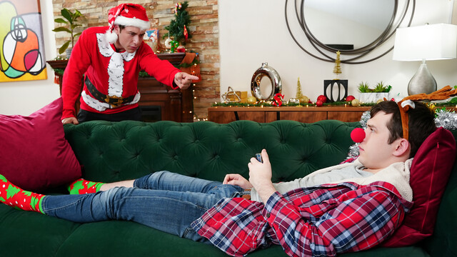 Bareback Christmas special for Dakota Lovell and Archie Paige