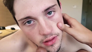 Steamy anal in a hotel room between Ryland Kingsman and Johnny Bandera